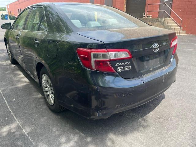 81974384-2013-toyota-camry_3