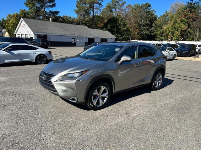 81982104-2017-lexus-nx_2