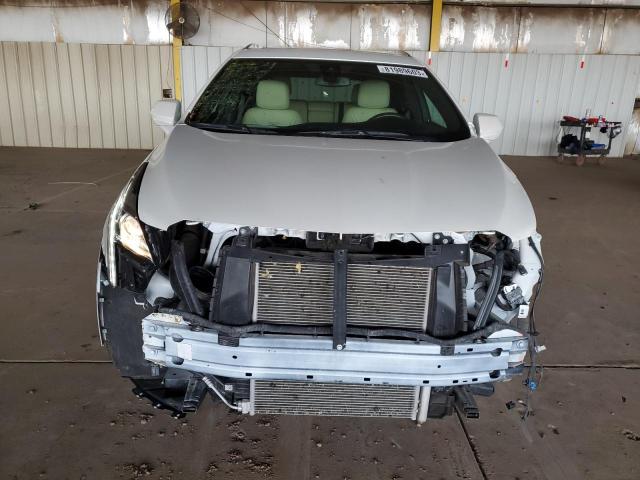 81989603-2019-cadillac-xt5_5