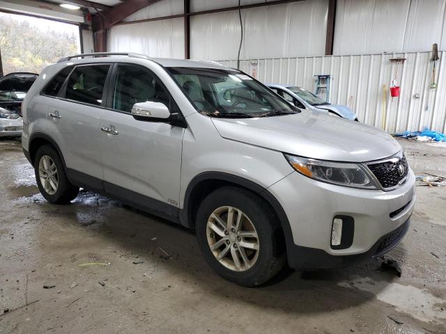 82002284-2015-kia-sorento_4