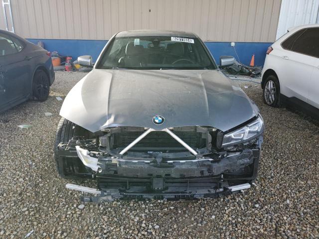 82011624-2024-bmw-3-series_5