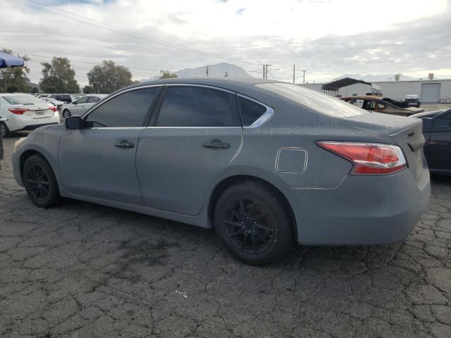 82015124-2014-nissan-altima_2