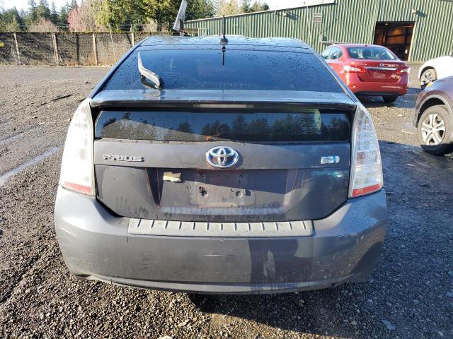 82021594-2010-toyota-prius_6