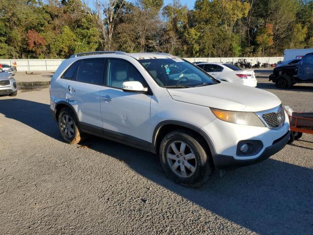 82022744-2012-kia-sorento_4