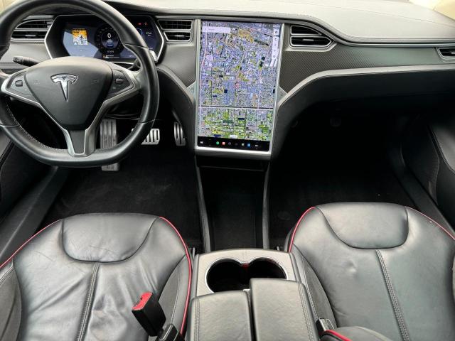 82030464-2014-tesla-model-s_8