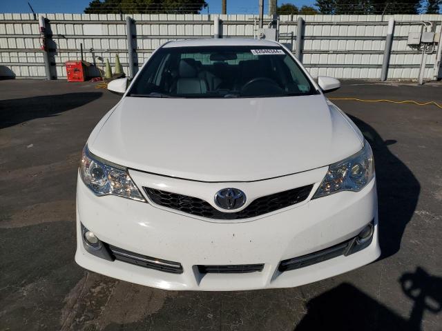 82046344-2012-toyota-camry_5