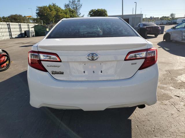 82046344-2012-toyota-camry_6