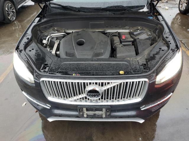 82060004-2016-volvo-xc90_12