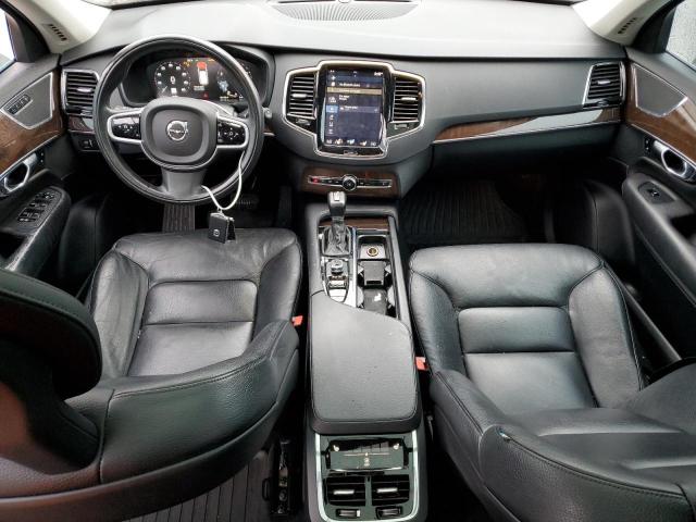 82060084-2016-volvo-xc90_8