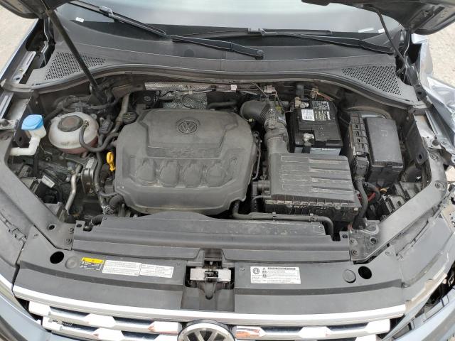 82063254-2020-volkswagen-tiguan_12