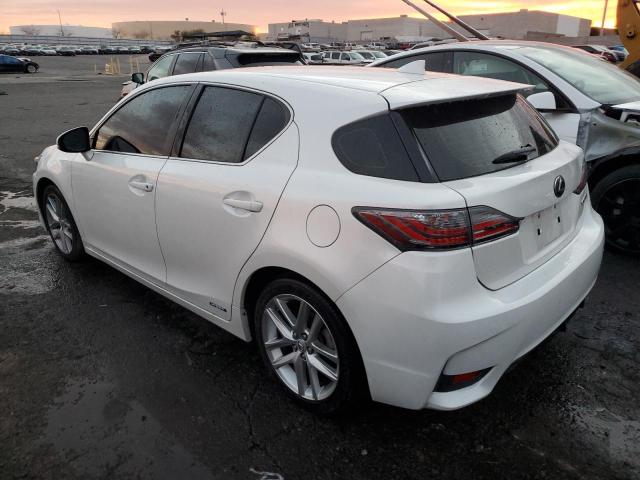 82129953-2017-lexus-ct-200_2