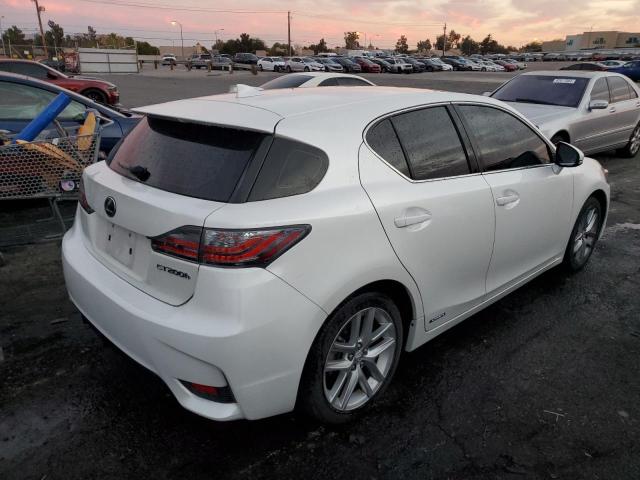 82129953-2017-lexus-ct-200_3