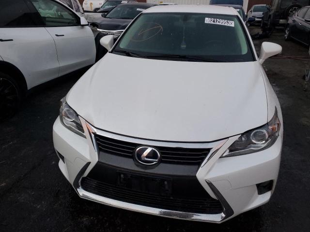 82129953-2017-lexus-ct-200_5