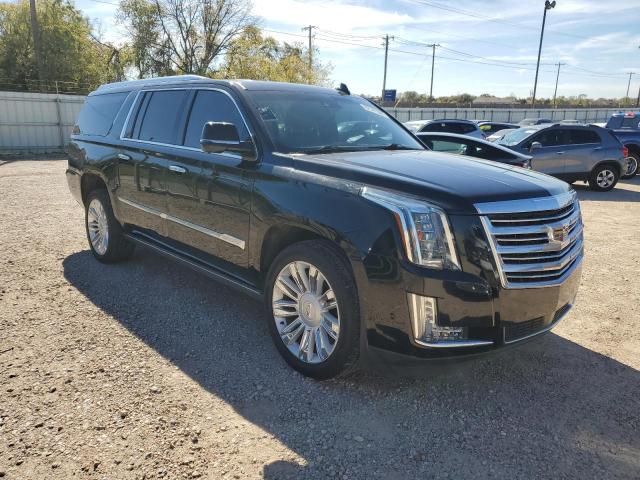 82141584-2019-cadillac-escalade_4