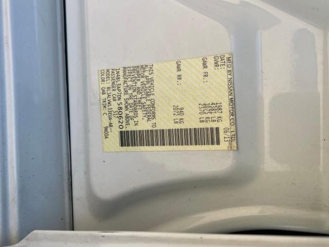 82146154-2013-nissan-altima_10