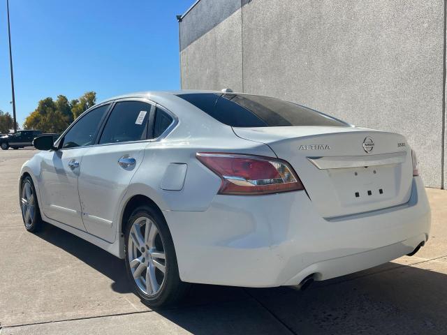 82146154-2013-nissan-altima_3