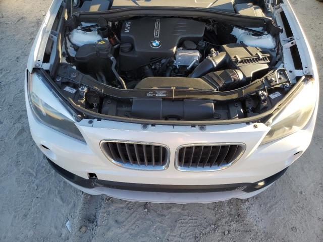 82148674-2015-bmw-x1_12