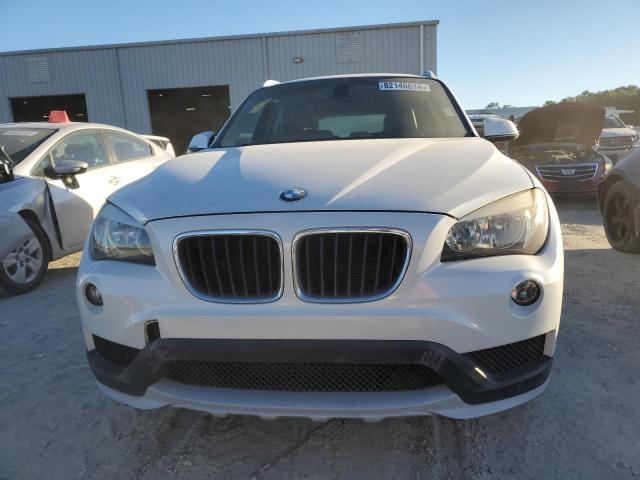 82148674-2015-bmw-x1_5