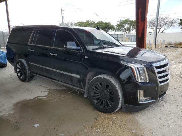 82158094-2016-cadillac-escalade_4