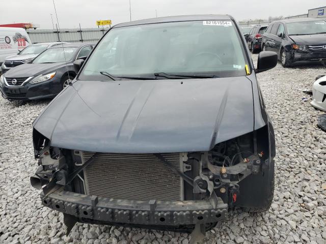 82161554-2014-dodge-caravan_5