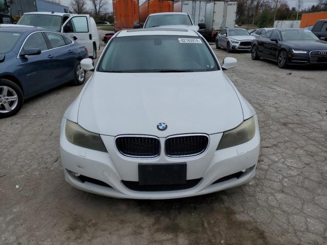 82165974-2011-bmw-3-series_5