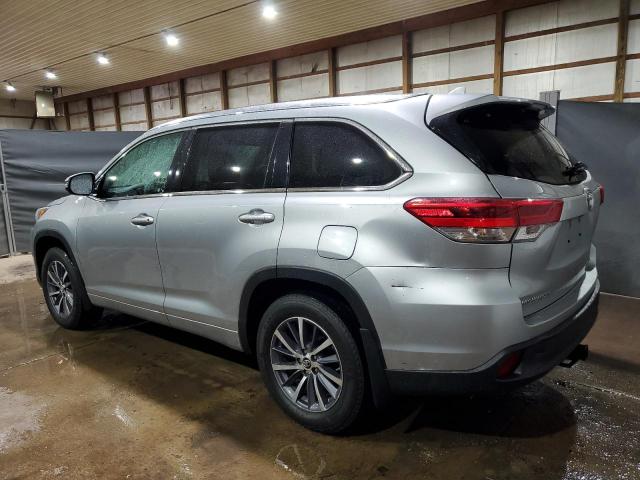 82167524-2018-toyota-highlander_2