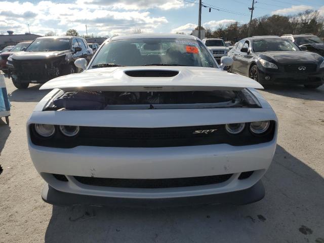 82173174-2015-dodge-challenger_5