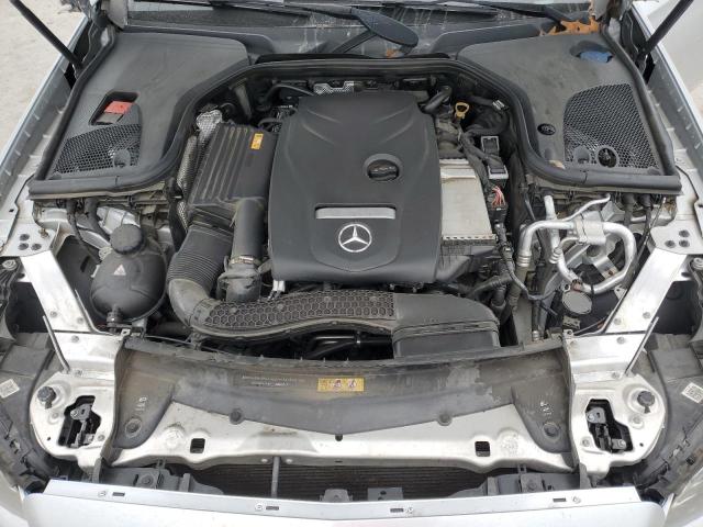 82218104-2017-mercedes-benz-e-class_11