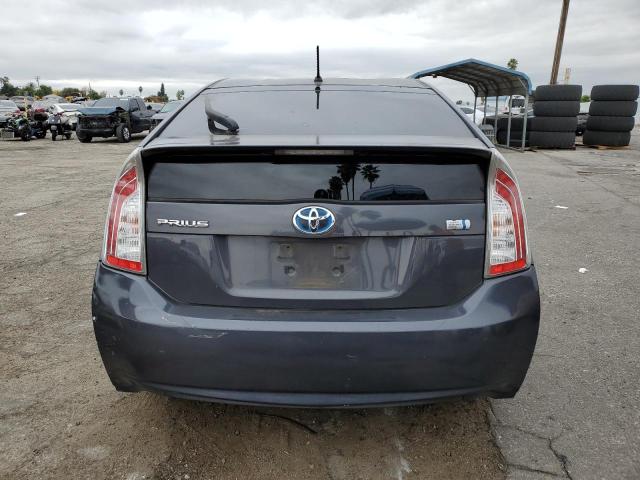 82248494-2013-toyota-prius_6