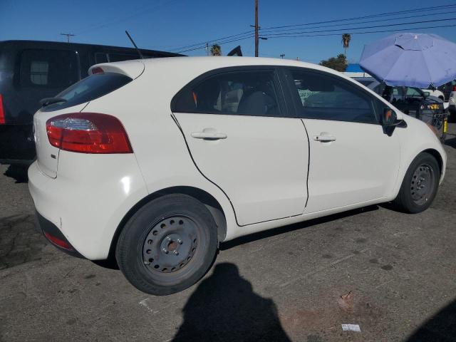 82255544-2013-kia-rio_3