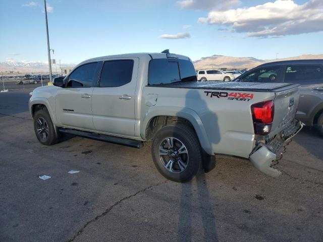 82256874-2019-toyota-tacoma_2