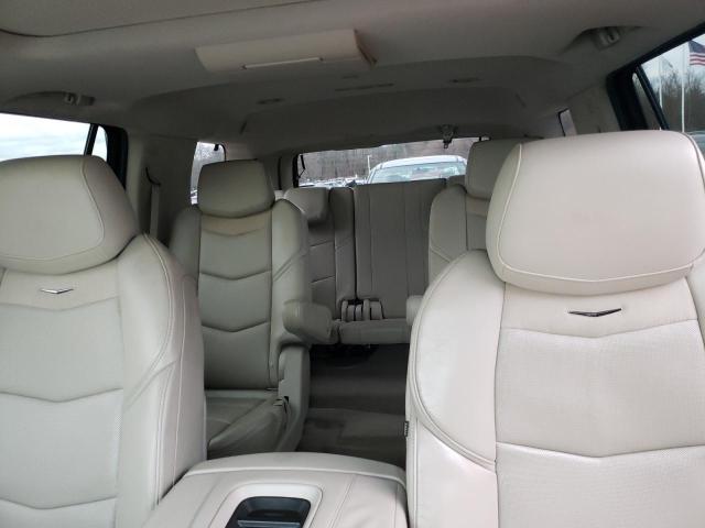 82283604-2015-cadillac-escalade_10