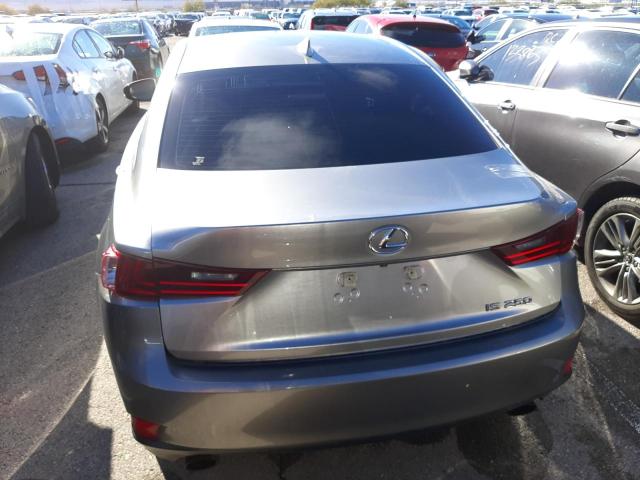 82285643-2014-lexus-is_6