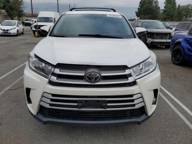 82290544-2018-toyota-highlander_5