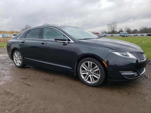 82290564-2014-lincoln-mkz_4