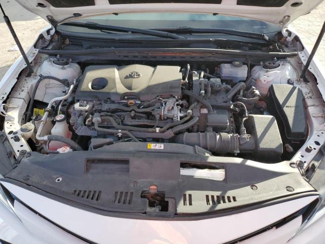 82295354-2020-toyota-camry_11