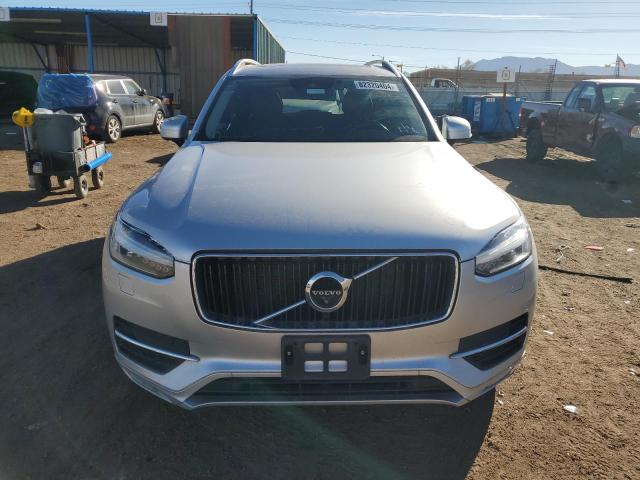 82320404-2017-volvo-xc90_5