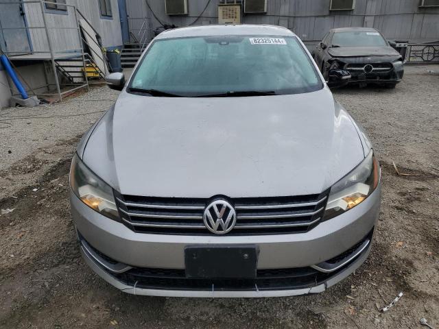 82325144-2014-volkswagen-passat_5