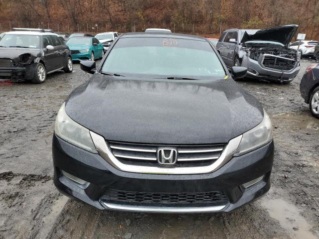 82338544-2013-honda-accord_5