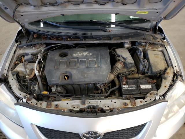 82358374-2010-toyota-corolla_11