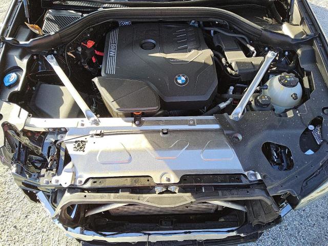 82400214-2024-bmw-x4_12