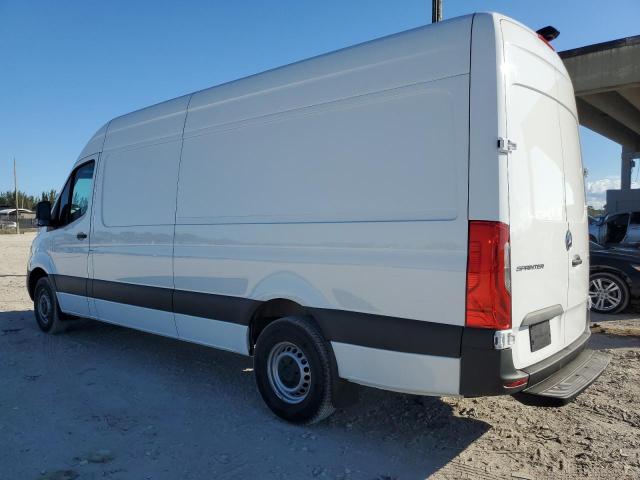 82400564-2023-mercedes-benz-sprinter_2