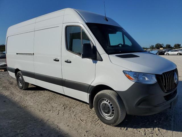 82400564-2023-mercedes-benz-sprinter_4