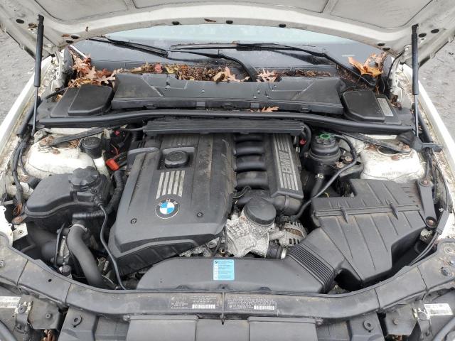 82410334-2011-bmw-3-series_11