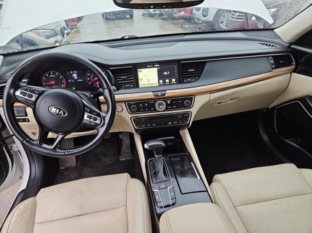 82413564-2017-kia-cadenza_9