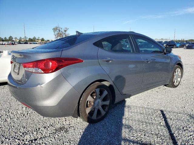 82425024-2012-hyundai-elantra_3