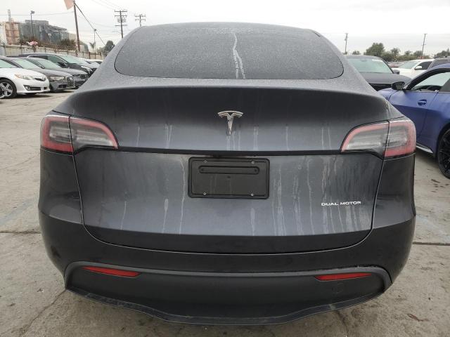 82427814-2024-tesla-model-y_6