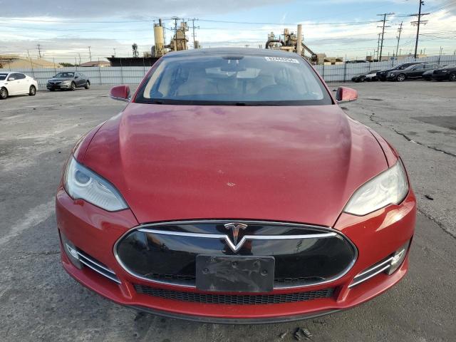 82444254-2013-tesla-model-s_5