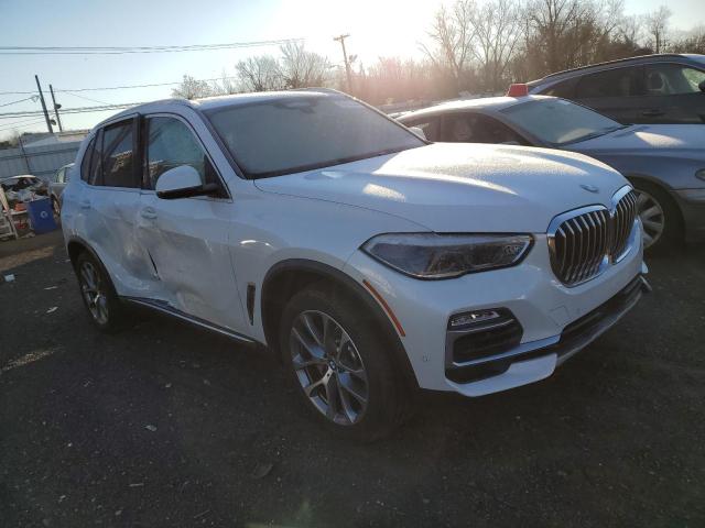 82453644-2021-bmw-x5_4