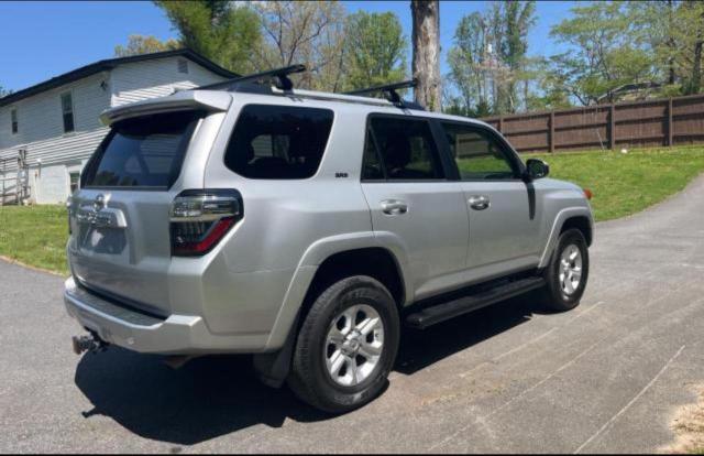 82469884-2021-toyota-4runner_4